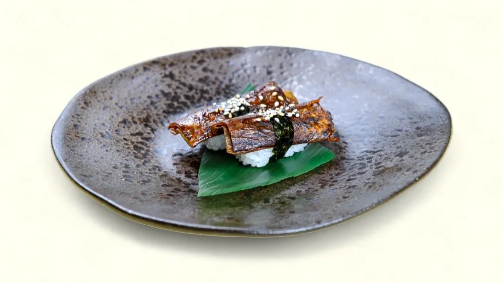 NIGIRI GRILLOWANY BAKŁAŻAN