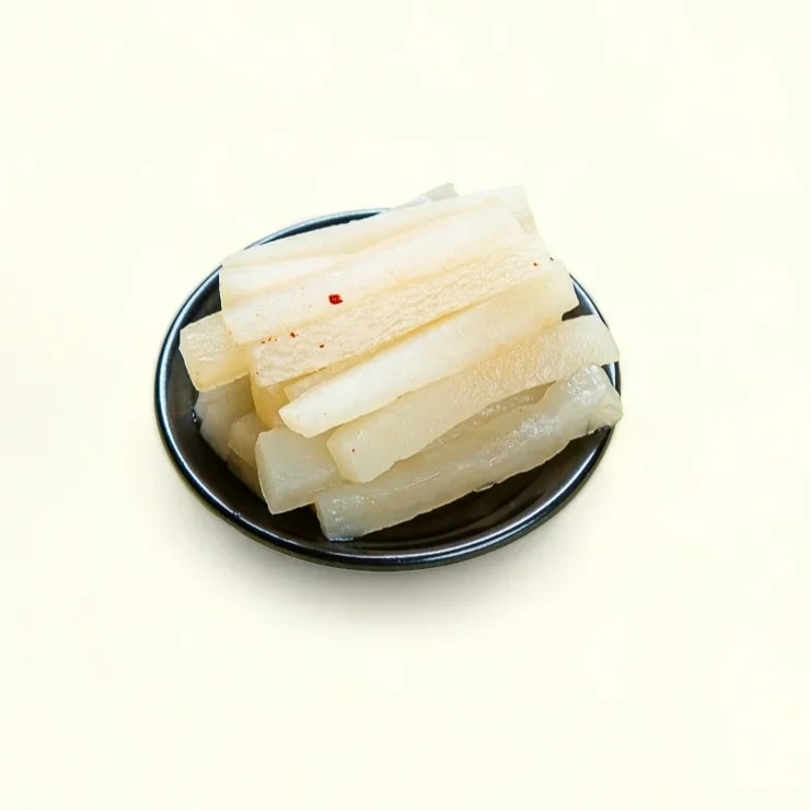 SPICY DAIKON